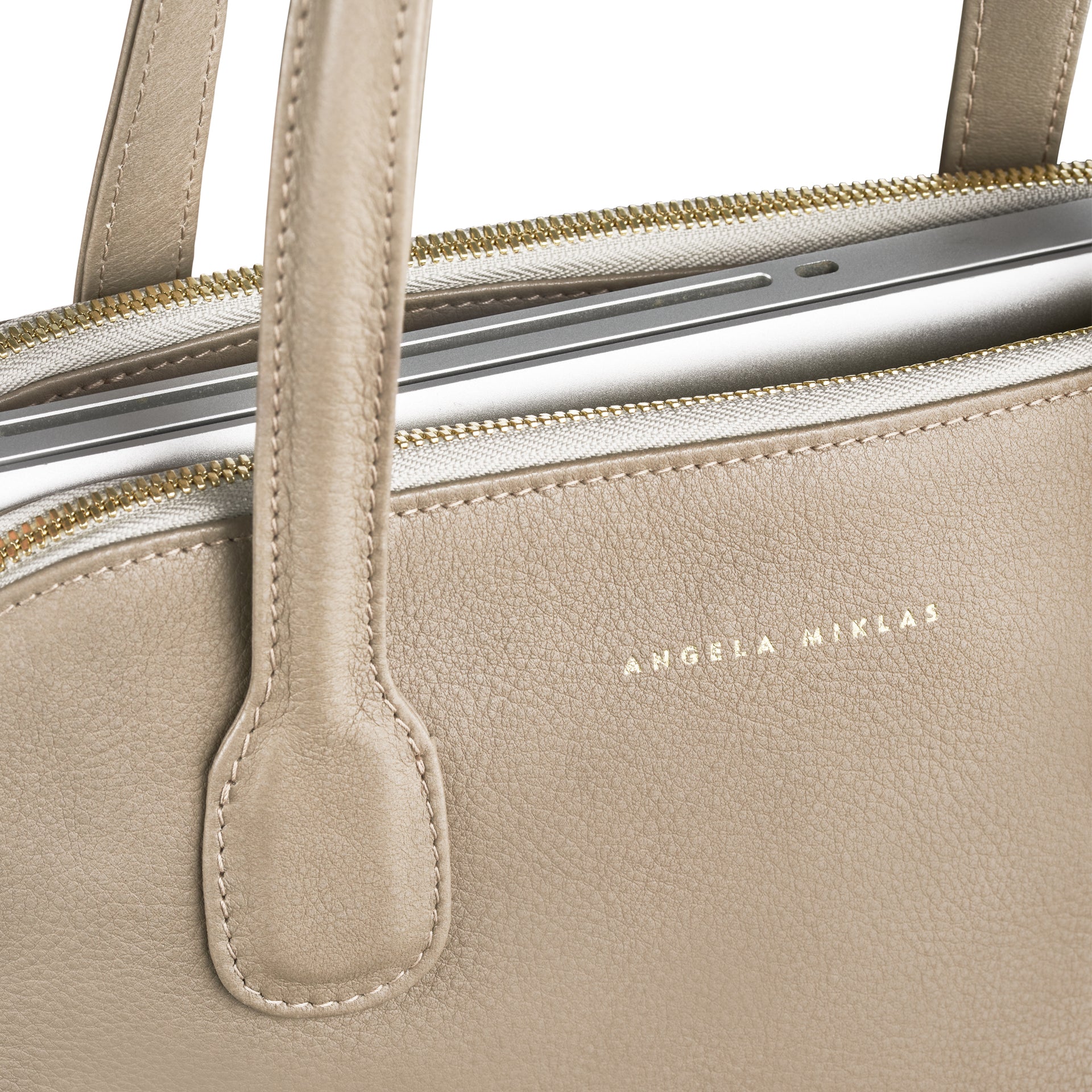 Amunet taupe Archive